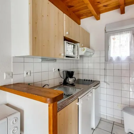 Duplex T3 7 Pers, Calme, Terrasse, Parking, Proche Luz-st-sauveur - Fr-1-402-36 Apartment
